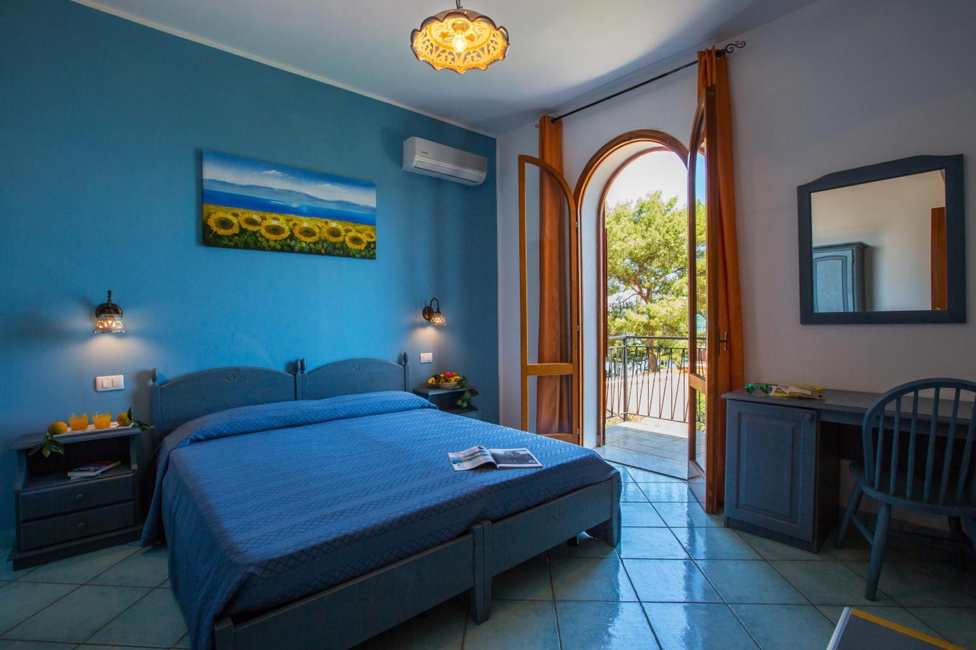 Double Room with Sea View,1165301220:JPEG