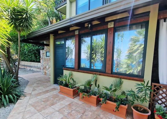 Villa Anita Apartments Capo dʼOrlando